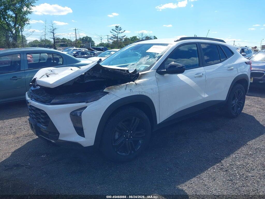 KL77LKEP2SC104284 2025 CHEVROLET TRAX photo no. 2