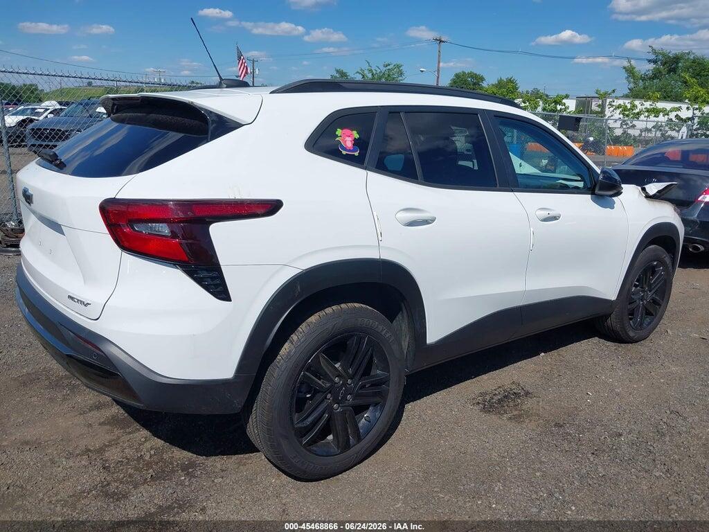 KL77LKEP2SC104284 2025 CHEVROLET TRAX photo no. 4