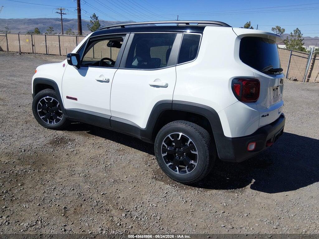 ZACNJDC19PPP67040 2023 JEEP RENEGADE photo no. 3