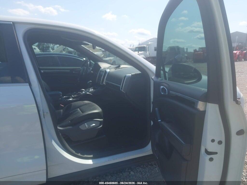 WP1AA2A21ELA09310 2014 PORSCHE CAYENNE photo no. 5