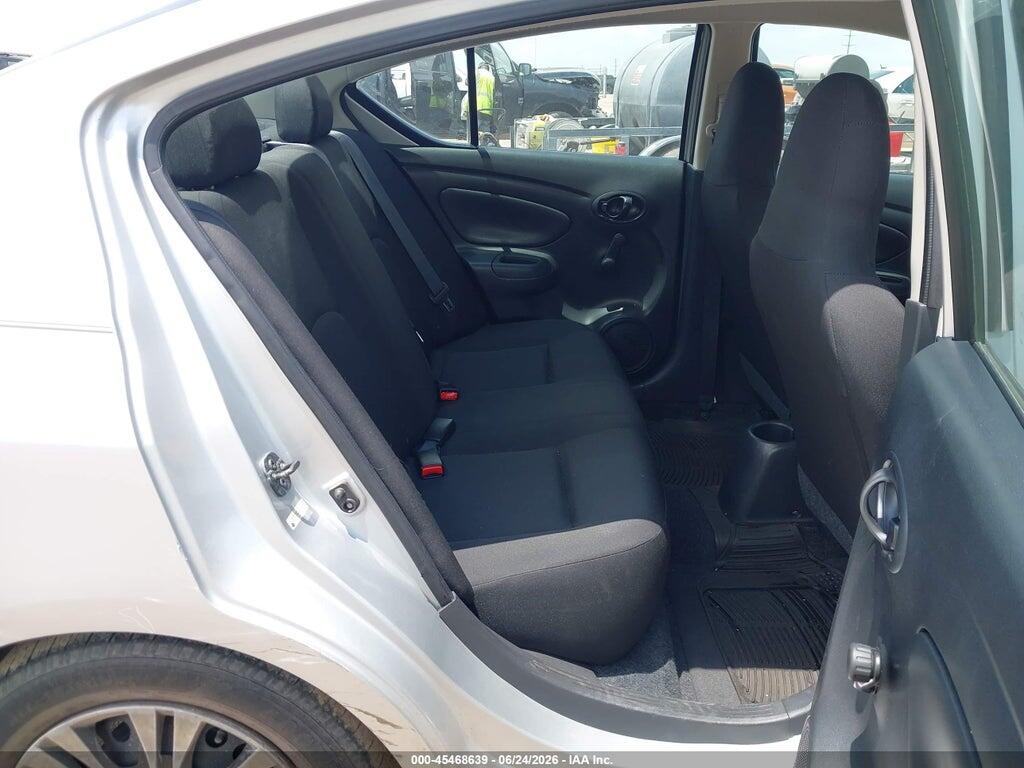 3N1CN7AP3HL904607 2017 NISSAN VERSA photo no. 8