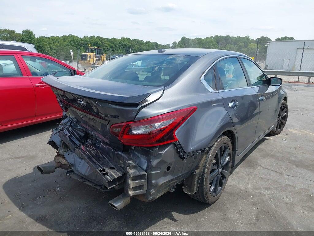 1N4AL3AP3JC240884 2018 NISSAN ALTIMA photo no. 4
