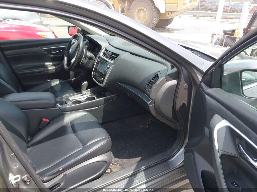 1N4AL3AP3JC240884 2018 NISSAN ALTIMA photo no. 5