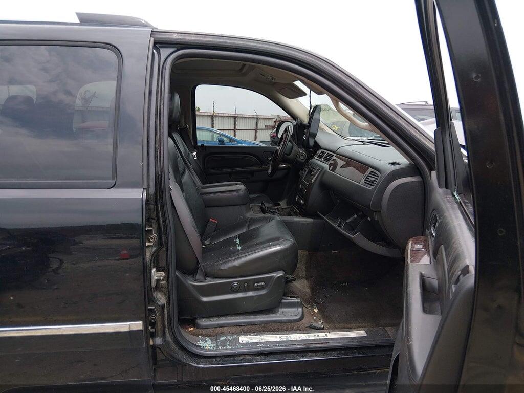 1GKS2EEF3BR168036 2011 GMC YUKON photo no. 5