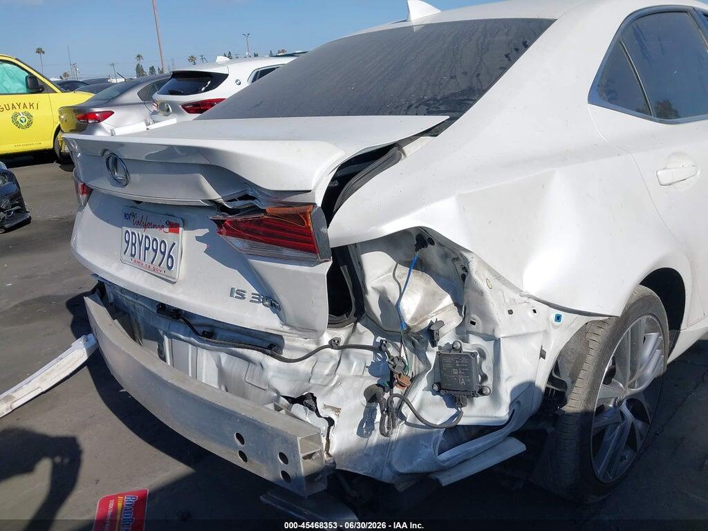 JTHBA1D21K5096006 2019 LEXUS IS 300 photo no. 6