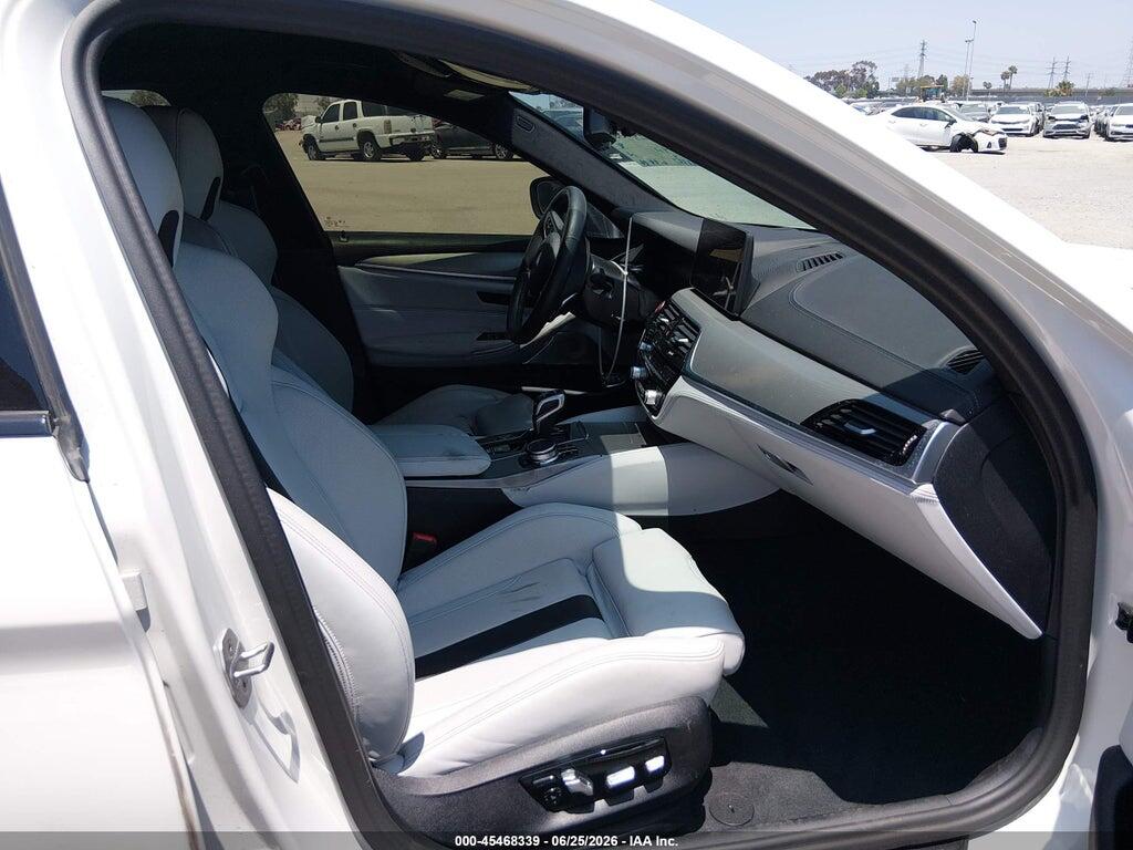 WBS83CH05PCN44088 2023 BMW M5 photo no. 5