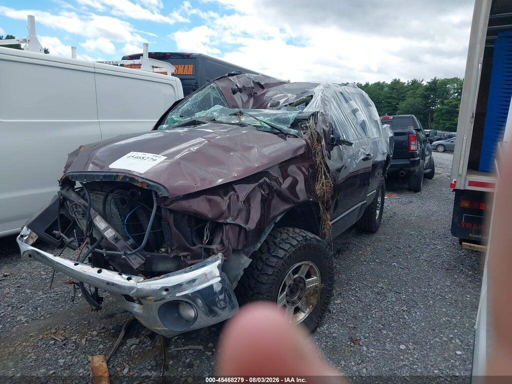 3D7KS28C15G721854 2005 DODGE RAM 2500 photo no. 2