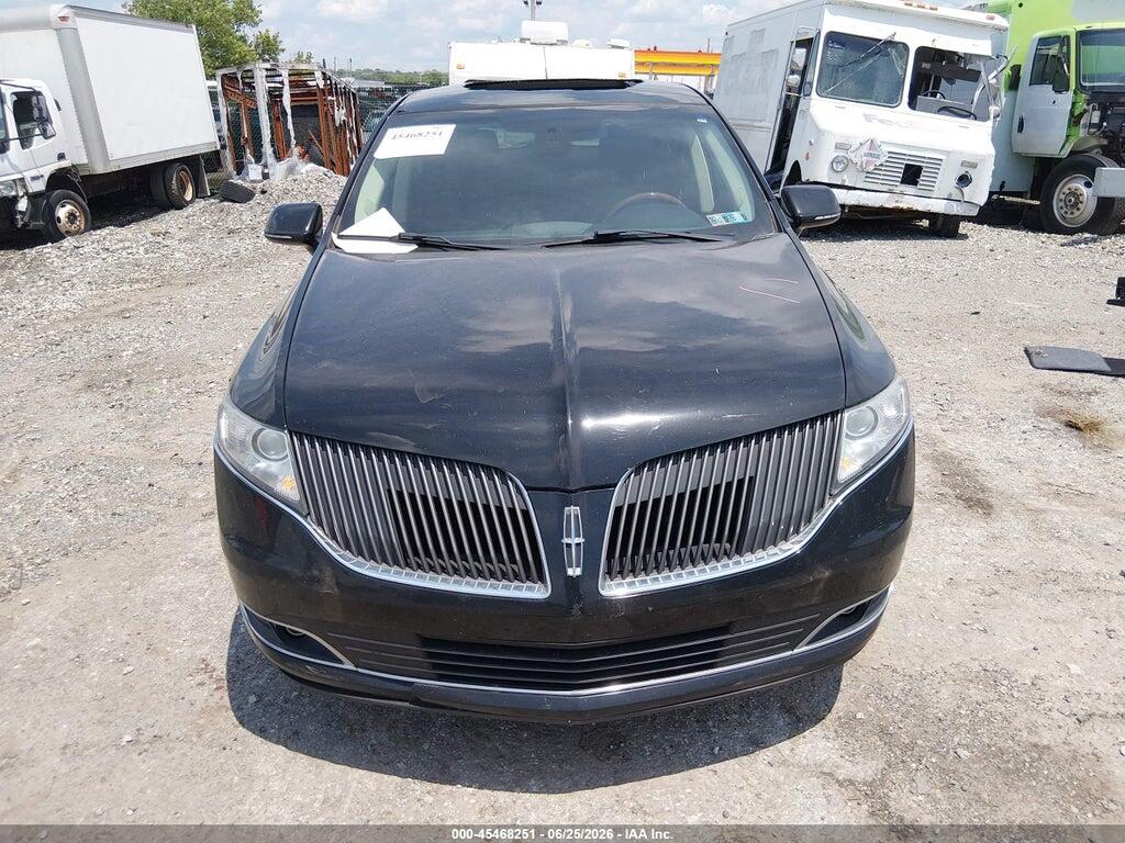2LMHJ5FK2GBL01948 2016 LINCOLN MKT photo no. 12