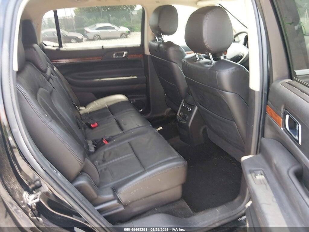 2LMHJ5FK2GBL01948 2016 LINCOLN MKT photo no. 8