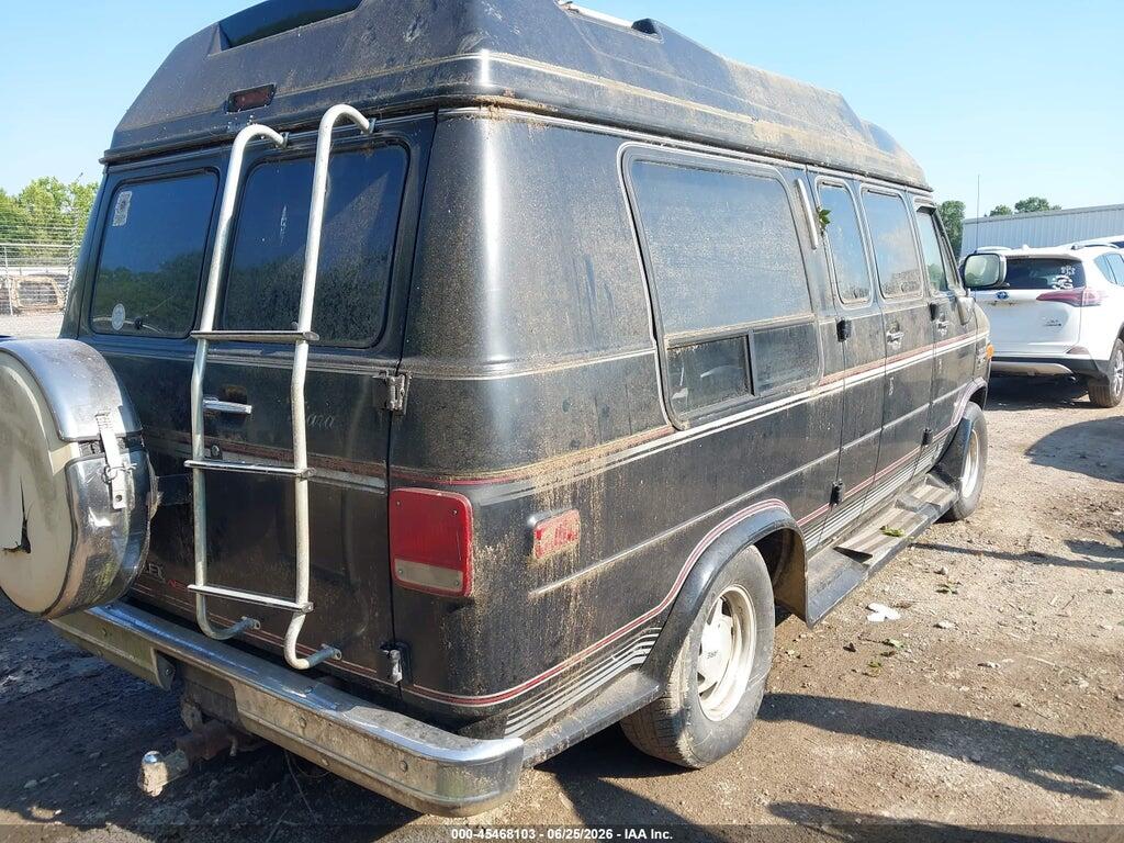 1GBEG25KXPF337438 1993 CHEVROLET G20 photo no. 4