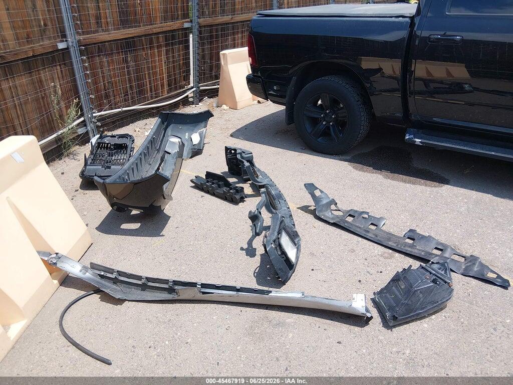 1C6RR7MT8JS240937 2018 RAM 1500 photo no. 12
