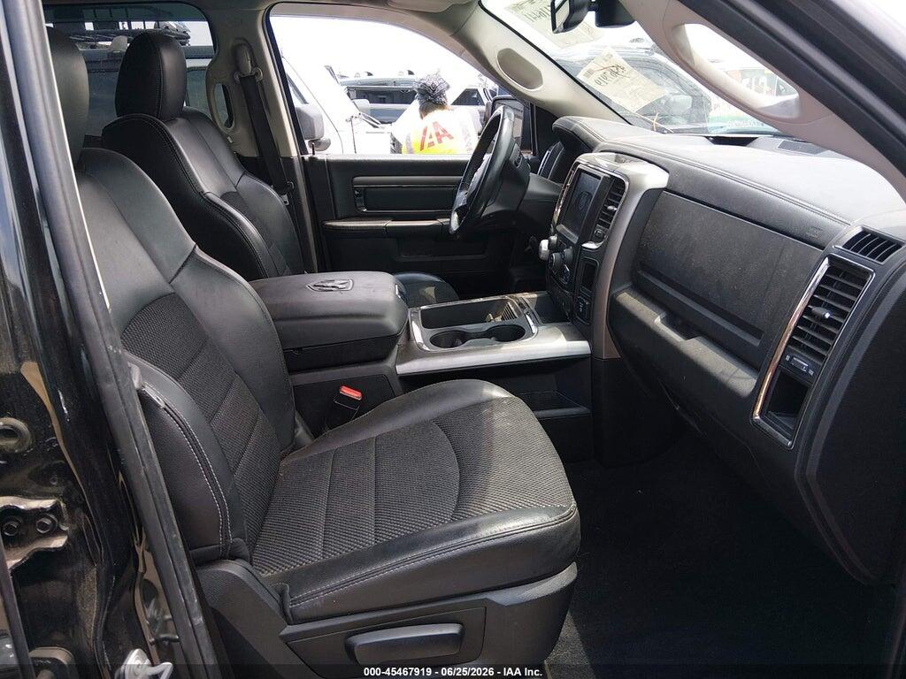 1C6RR7MT8JS240937 2018 RAM 1500 photo no. 5