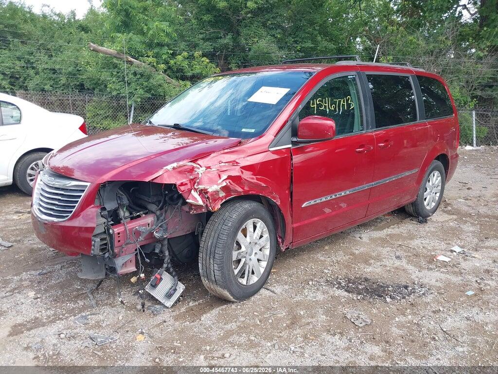 2C4RC1BG2FR730828 2015 CHRYSLER TOWN & COUNTRY photo no. 2