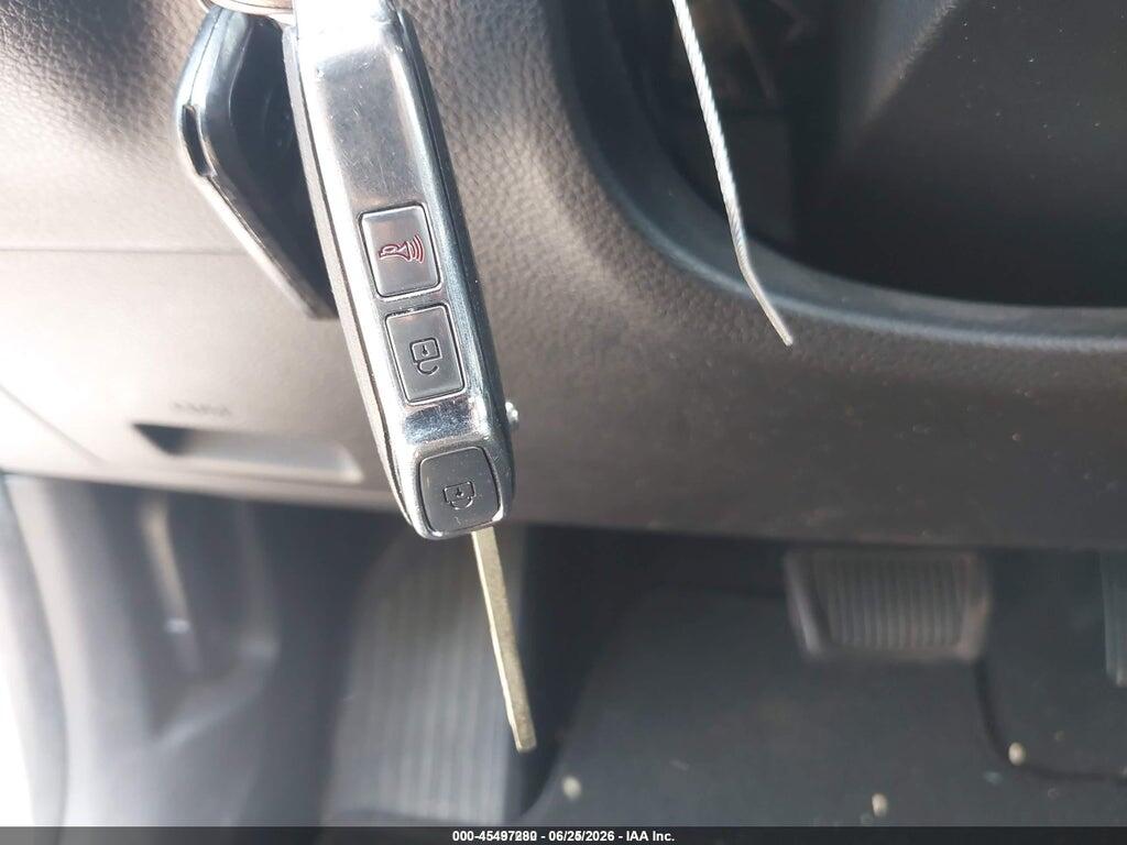 KNDEUCA23M7093881 2021 KIA SELTOS photo no. 11