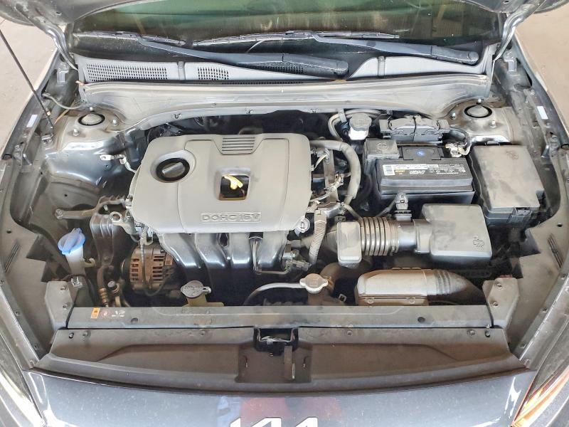 2024 KIA FORTE GT LINE — Фото 11 из 12