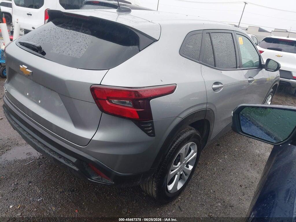 KL77LFEP5SC296436 2025 CHEVROLET TRAX photo no. 4