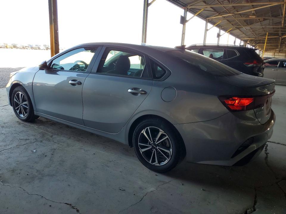 2024 KIA FORTE LXS — Фото 2 из 12