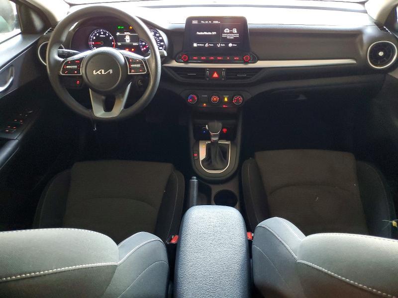2024 KIA FORTE LXS — Фото 8 из 12