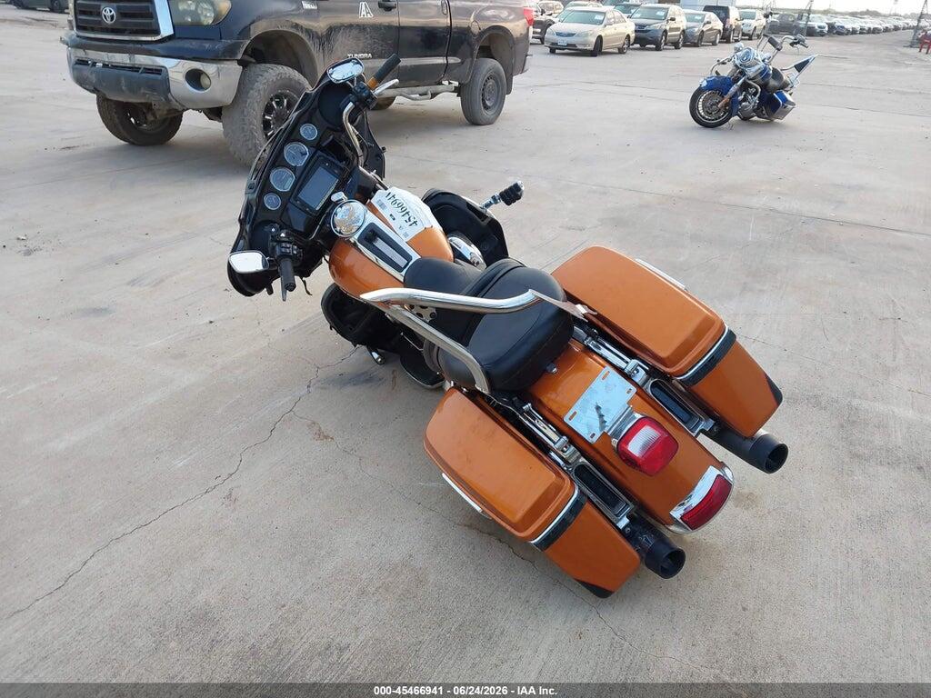 1HD1KEL15EB628047 2014 HARLEY-DAVIDSON FLHTK photo no. 3