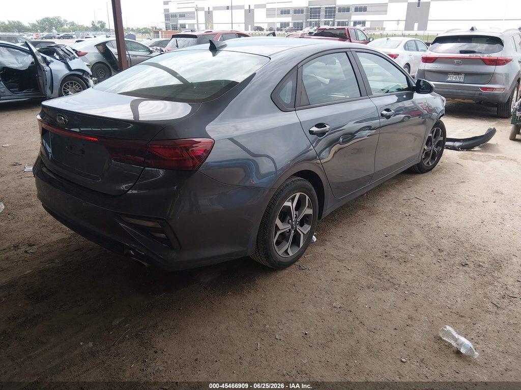 3KPF24AD6ME354552 2021 KIA FORTE photo no. 4