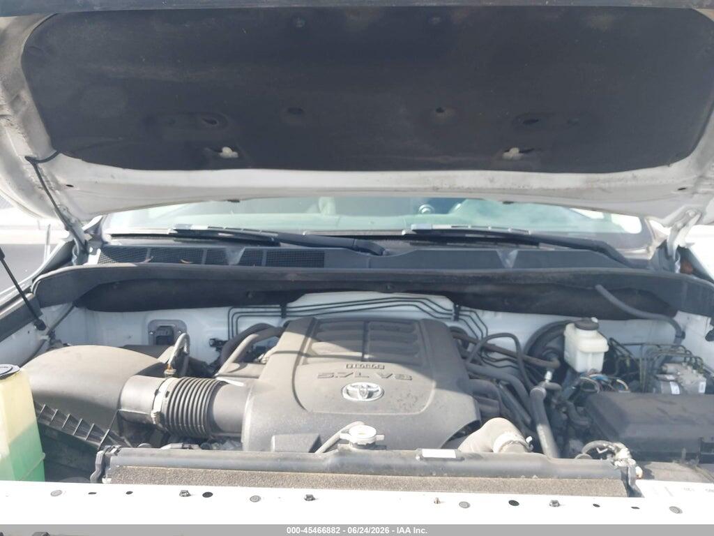 5TFTY5F11JX009950 2018 TOYOTA TUNDRA photo no. 10