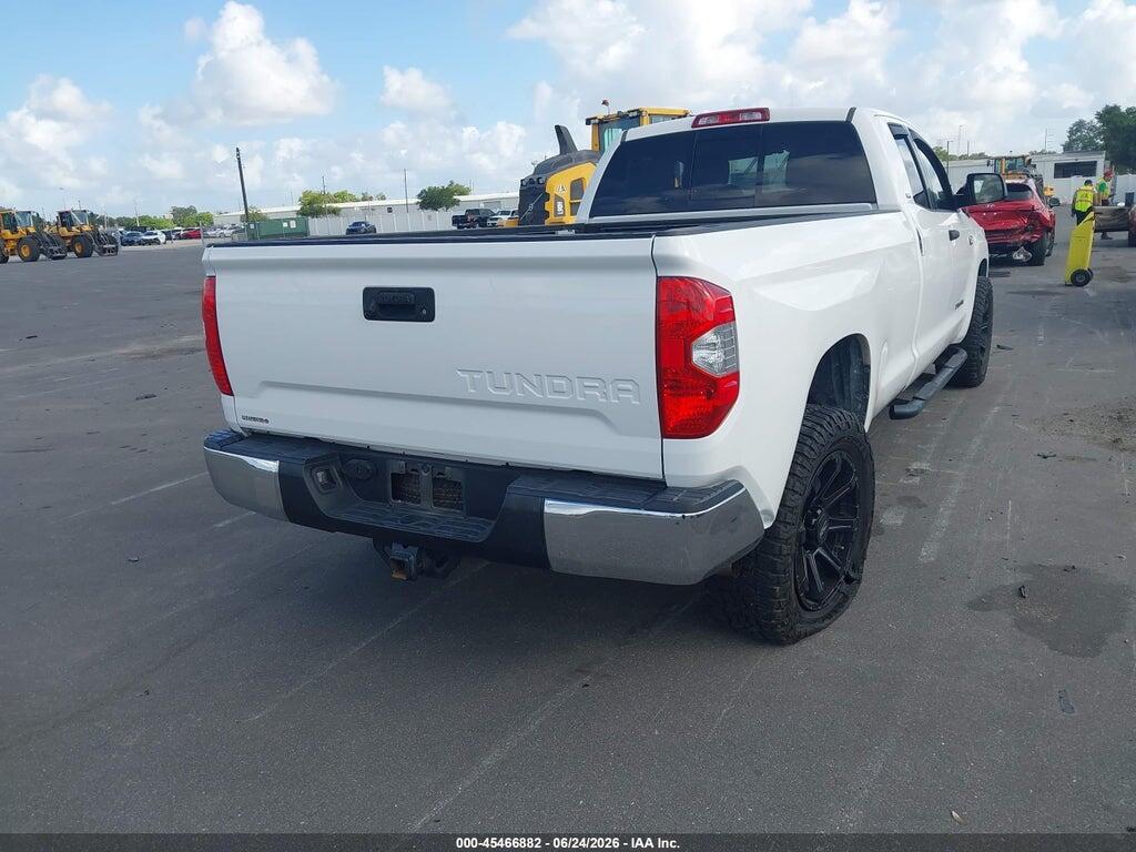 5TFTY5F11JX009950 2018 TOYOTA TUNDRA photo no. 4