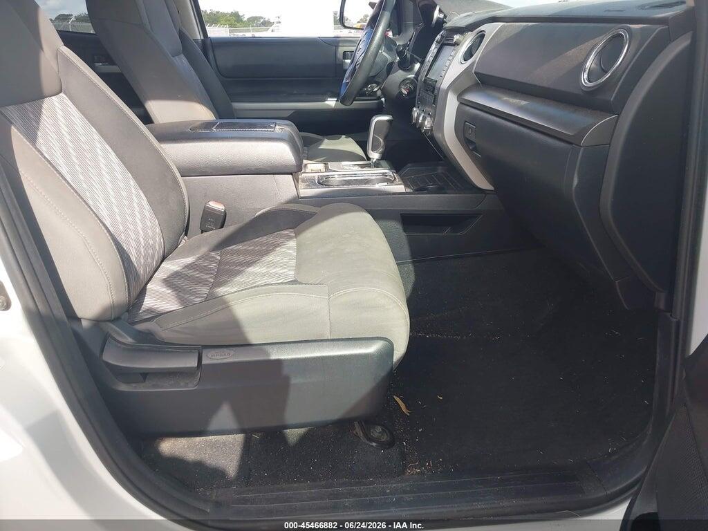 5TFTY5F11JX009950 2018 TOYOTA TUNDRA photo no. 5