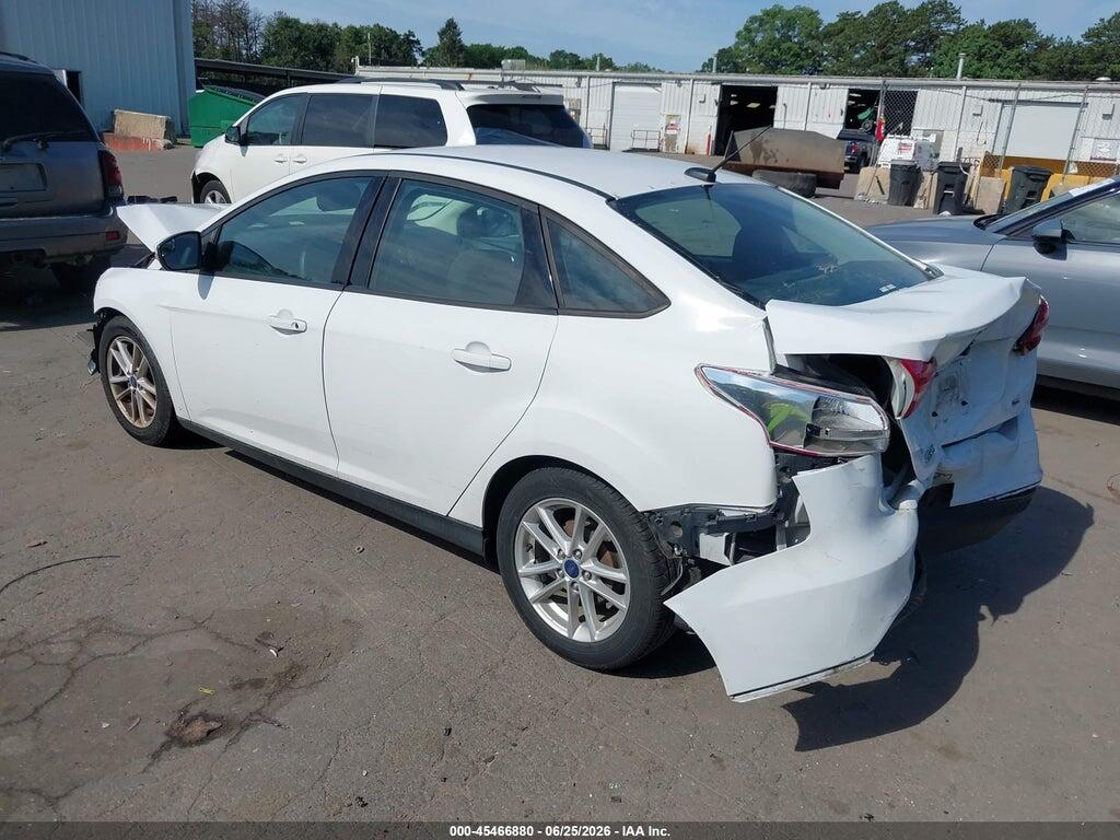 1FADP3F26GL375705 2016 FORD FOCUS photo no. 3