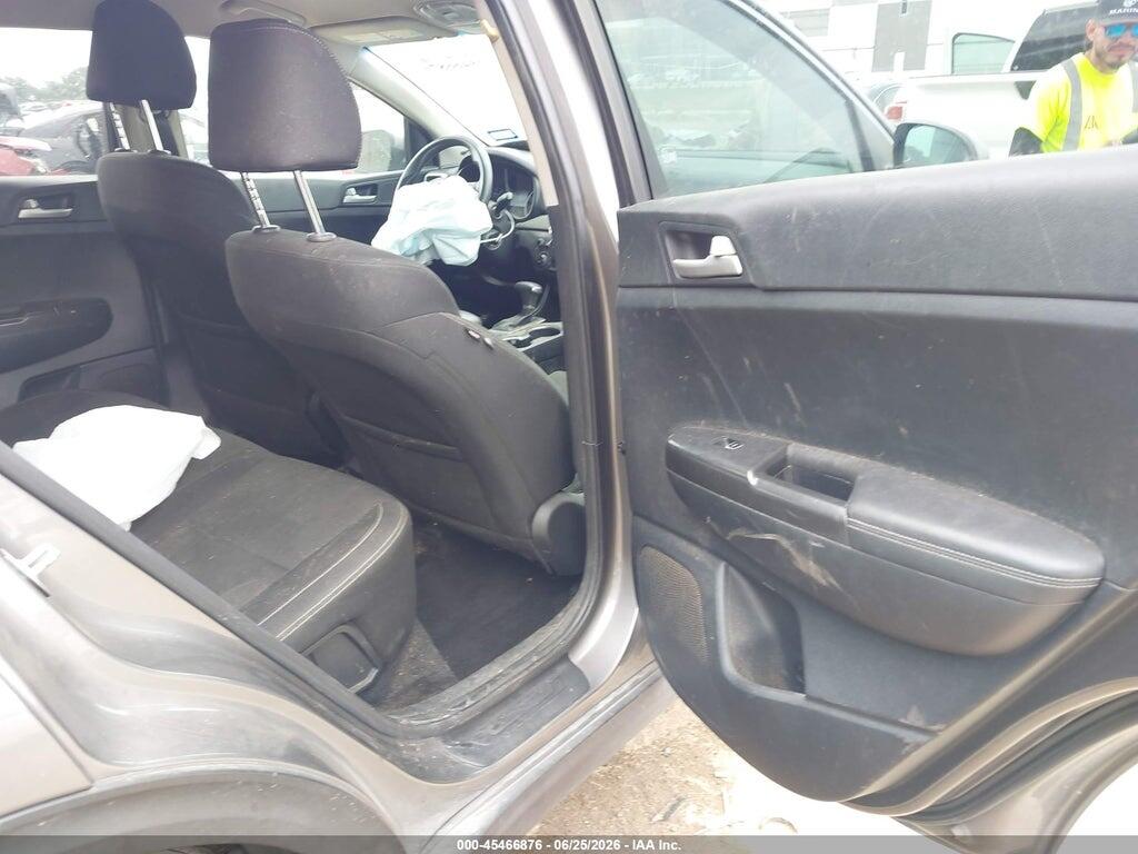KNDPM3AC4J7431561 2018 KIA SPORTAGE photo no. 8