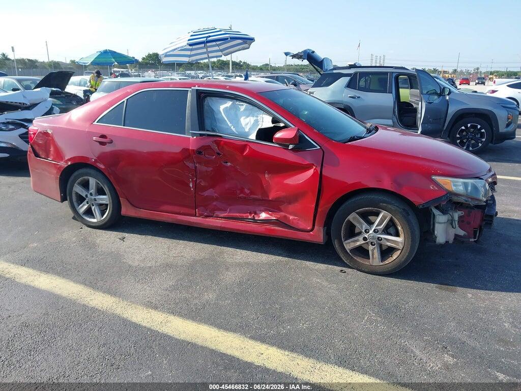 4T1BF1FK9EU842885 2014 TOYOTA CAMRY photo no. 1