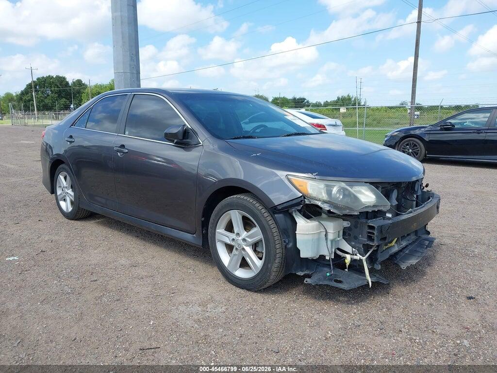 4T1BF1FK4EU388240 2014 TOYOTA CAMRY photo no. 1