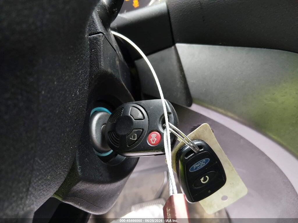 1FMCU0GD5HUB39308 2017 FORD ESCAPE photo no. 11