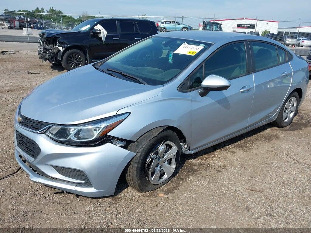 1G1BC5SM2J7201798 2018 CHEVROLET CRUZE photo no. 2