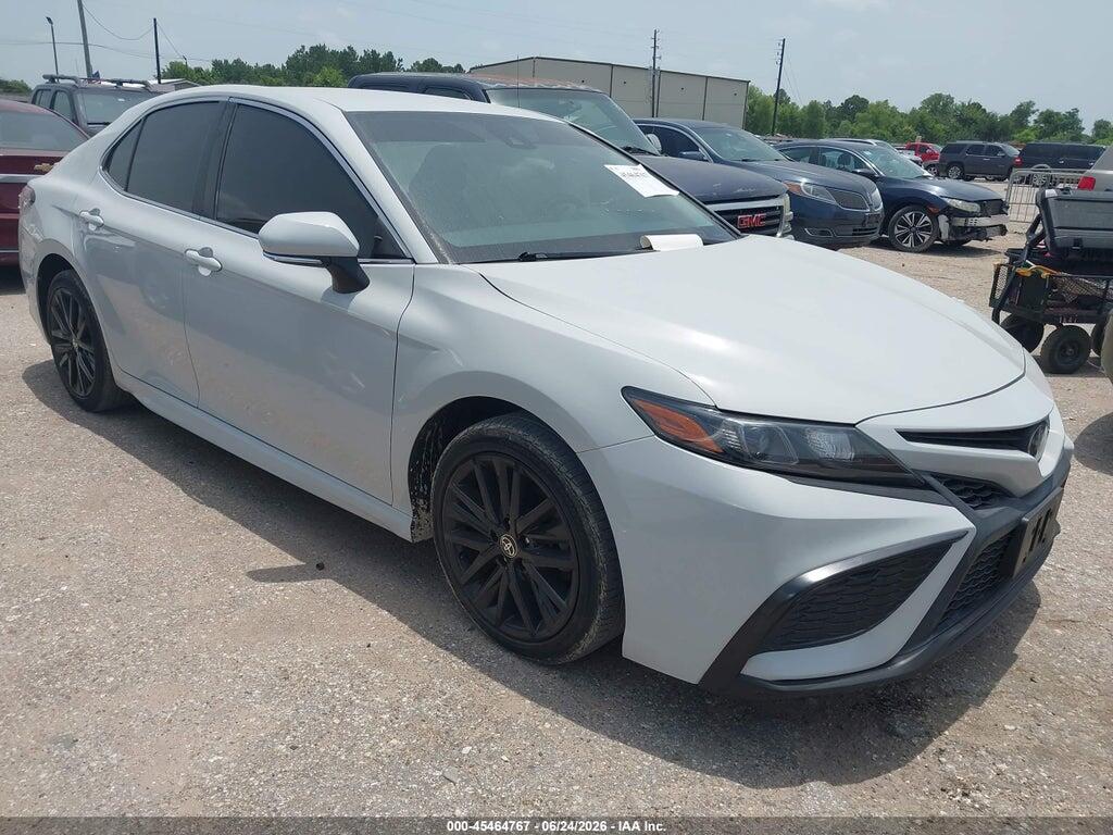 4T1G11AK7NU013955 2022 TOYOTA CAMRY photo no. 1
