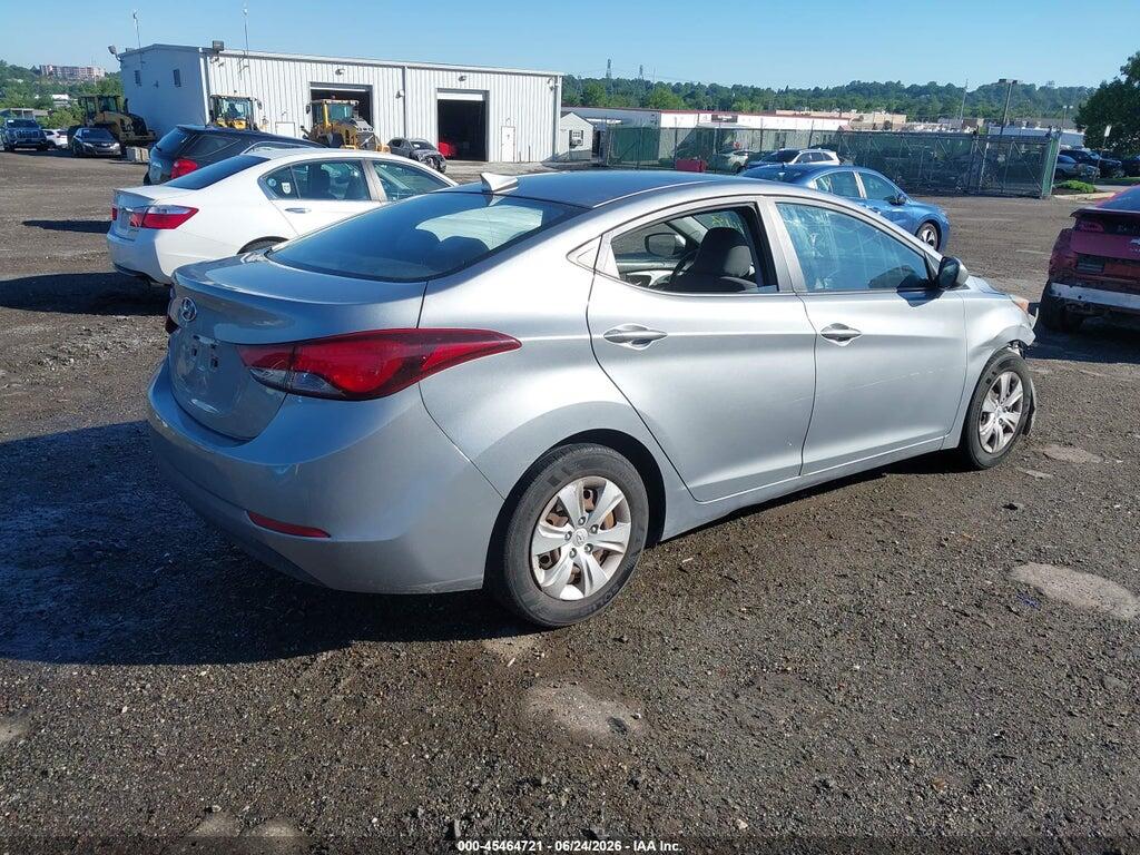KMHDH4AE3GU545748 2016 HYUNDAI ELANTRA photo no. 4