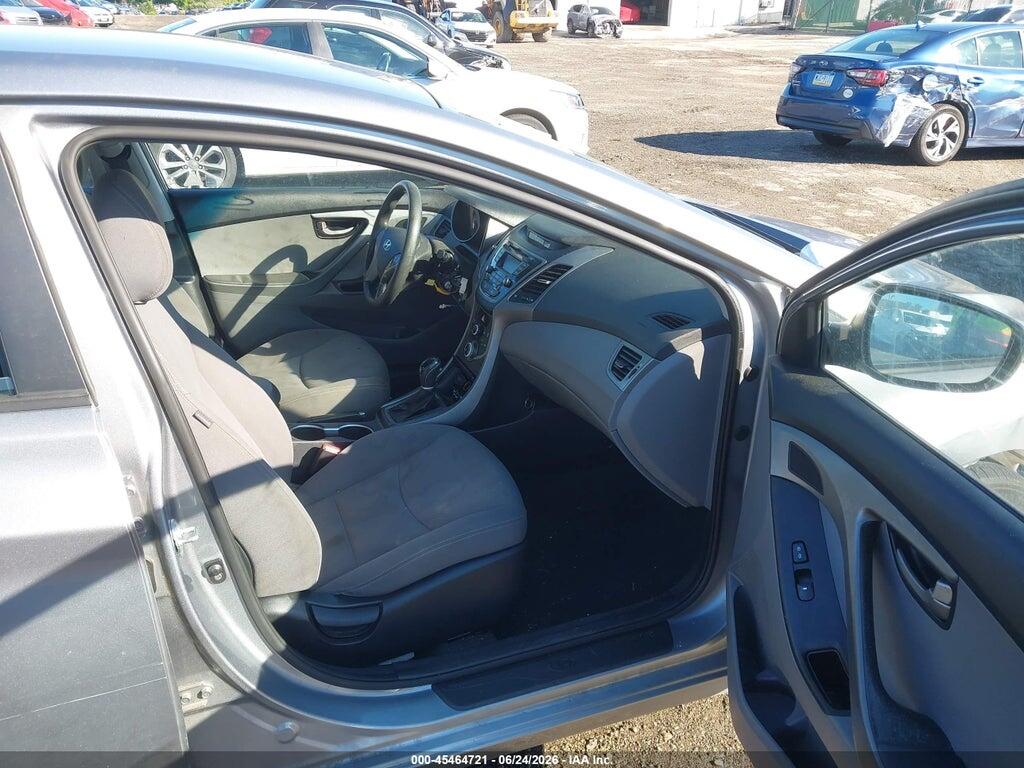 KMHDH4AE3GU545748 2016 HYUNDAI ELANTRA photo no. 5