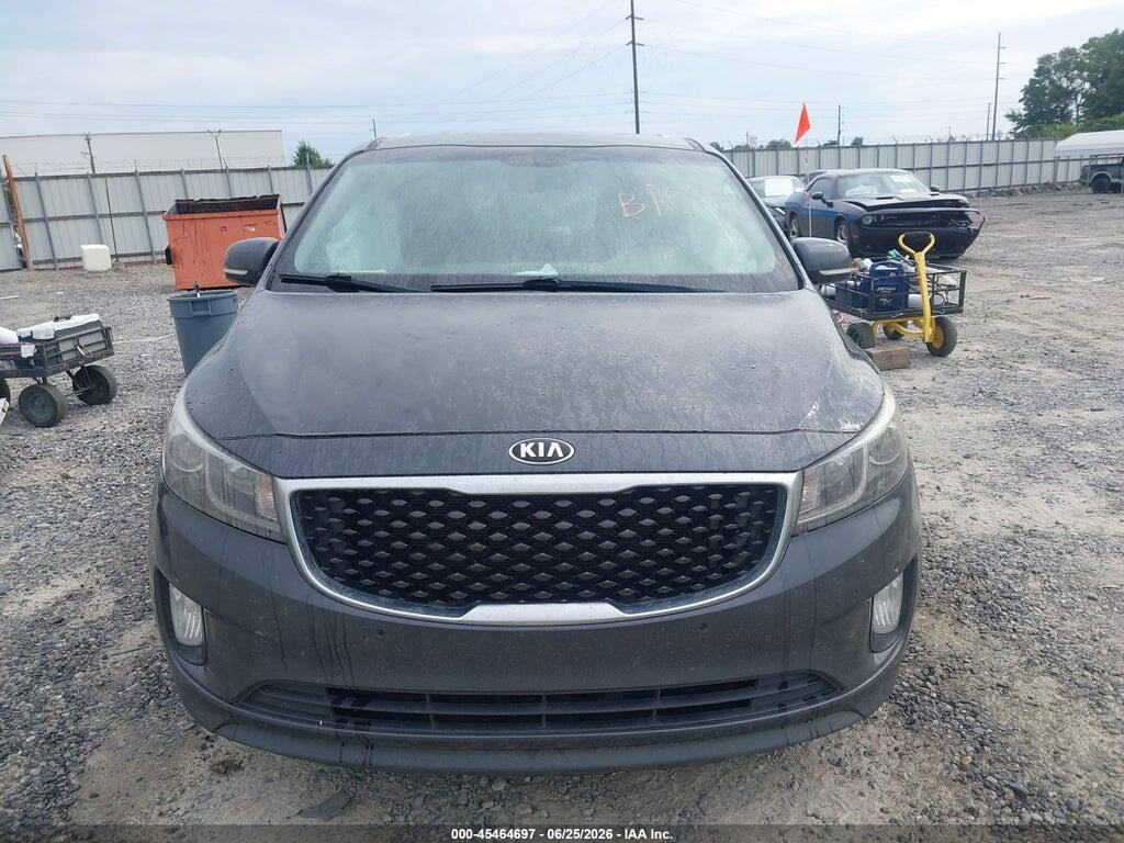 KNDMC5C14J6388827 2018 KIA SEDONA photo no. 11