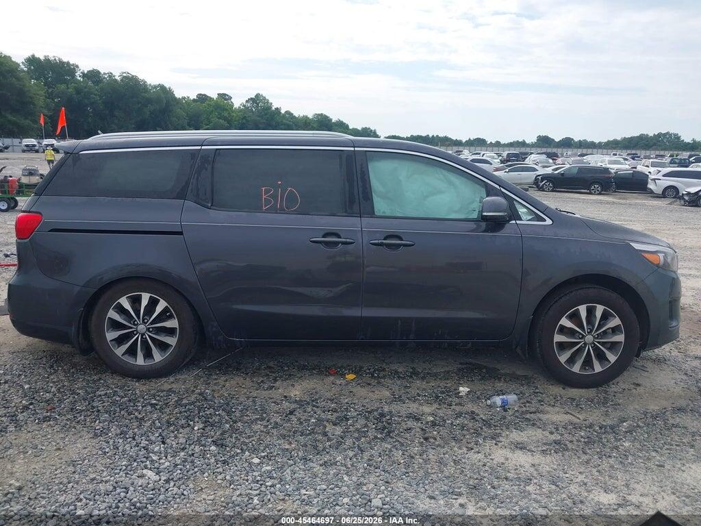 KNDMC5C14J6388827 2018 KIA SEDONA photo no. 12