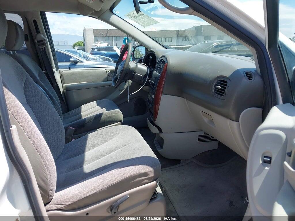 2A4GP44R06R886825 2006 CHRYSLER TOWN & COUNTRY photo no. 5