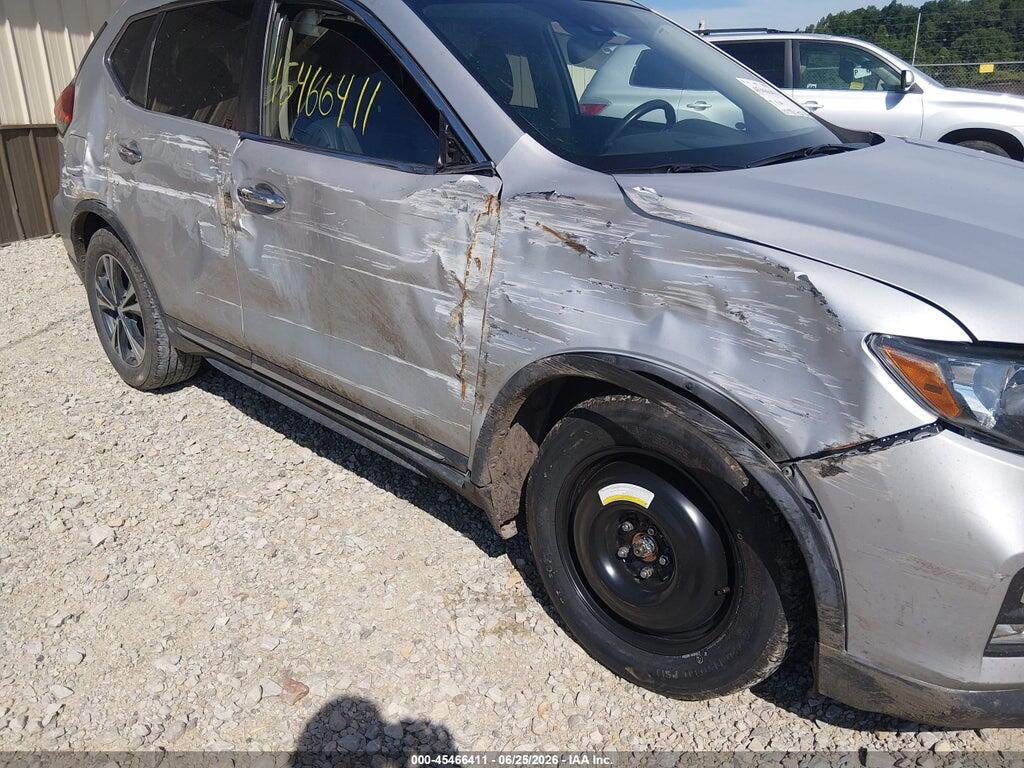 JN8AT2MT3HW151293 2017 NISSAN ROGUE photo no. 6