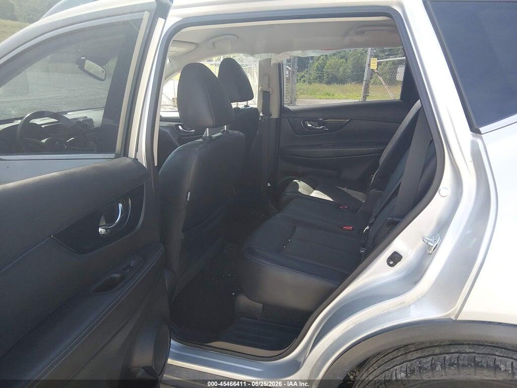 JN8AT2MT3HW151293 2017 NISSAN ROGUE photo no. 8