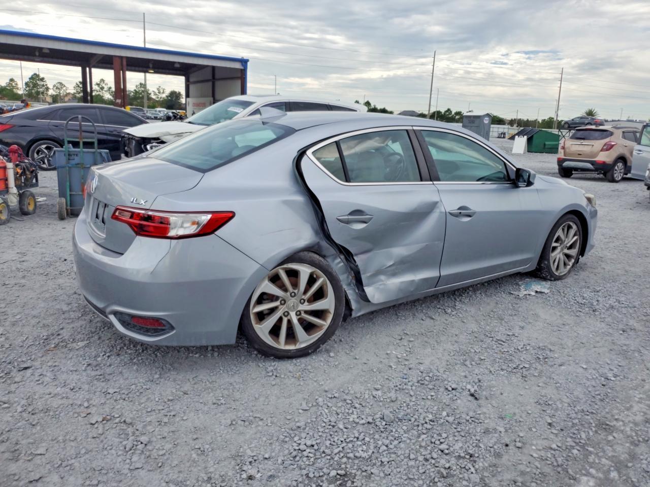 2017 ACURA ILX BASE WATCH PLUS — Фото 3 из 12