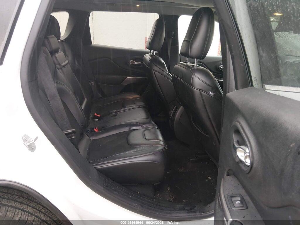 1C4PJMLB6KD355007 2019 JEEP CHEROKEE photo no. 8