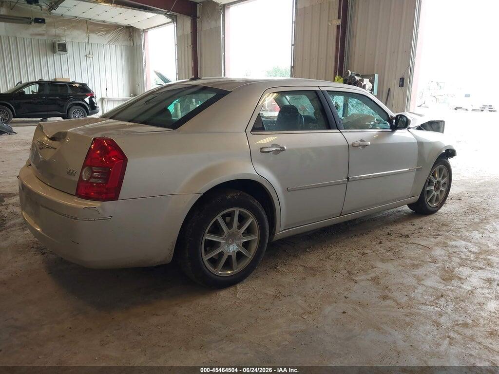 2C3CK5CV2AH331319 2010 CHRYSLER 300 photo no. 4
