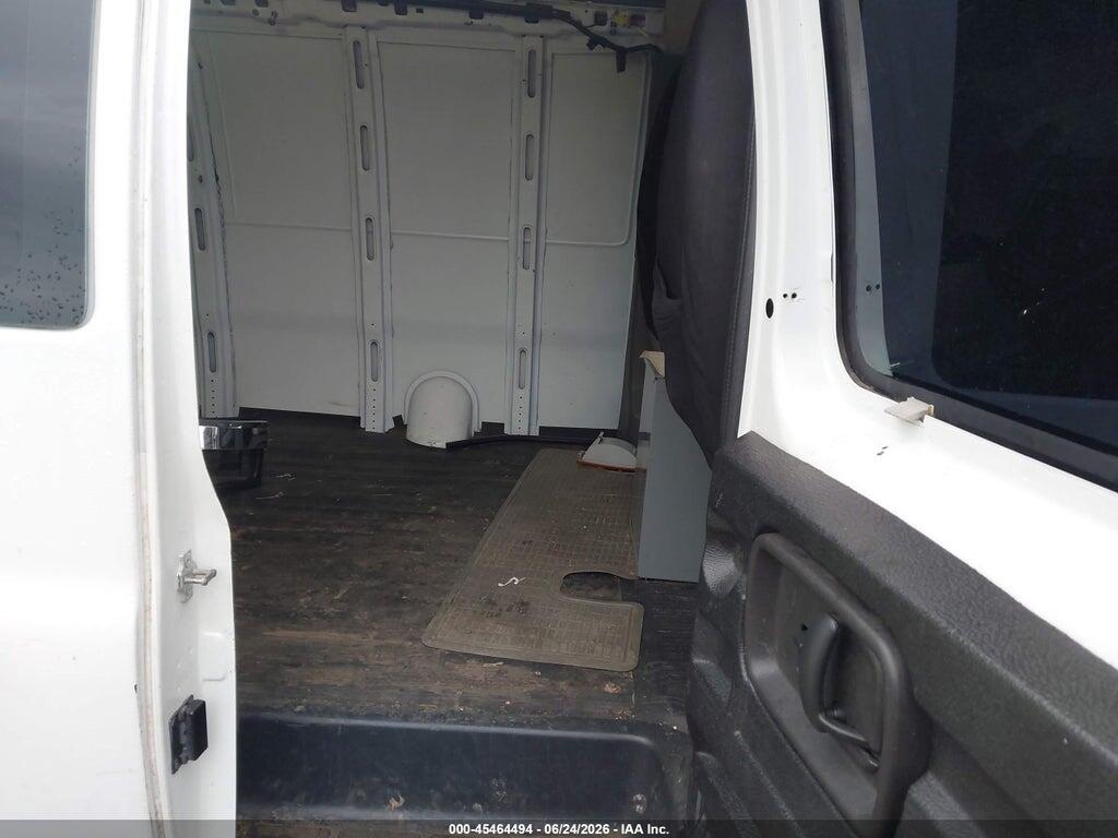 1GCWGFFA6B1133853 2011 CHEVROLET EXPRESS 2500 photo no. 8