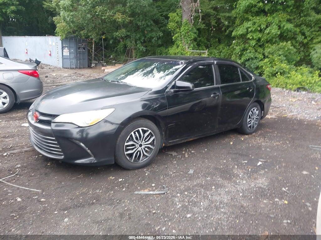 4T1BD1FK8FU168509 2015 TOYOTA CAMRY HYBRID photo no. 2