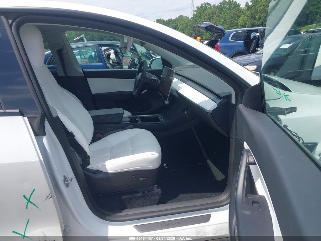 7SAYGDEE1NF368452 2022 TESLA MODEL Y photo no. 5