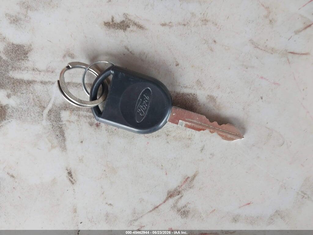1FTRF12275KC35811 2005 FORD F-150 photo no. 11