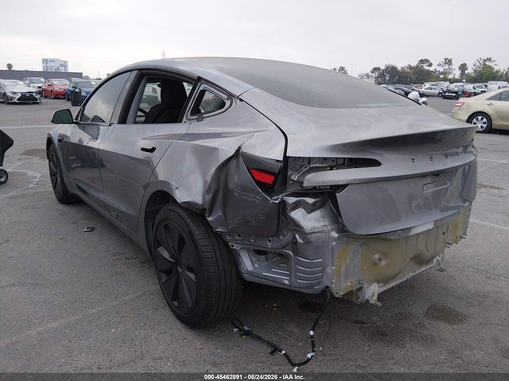 5YJ3E1EA4SF021430 2025 TESLA MODEL 3 photo no. 3