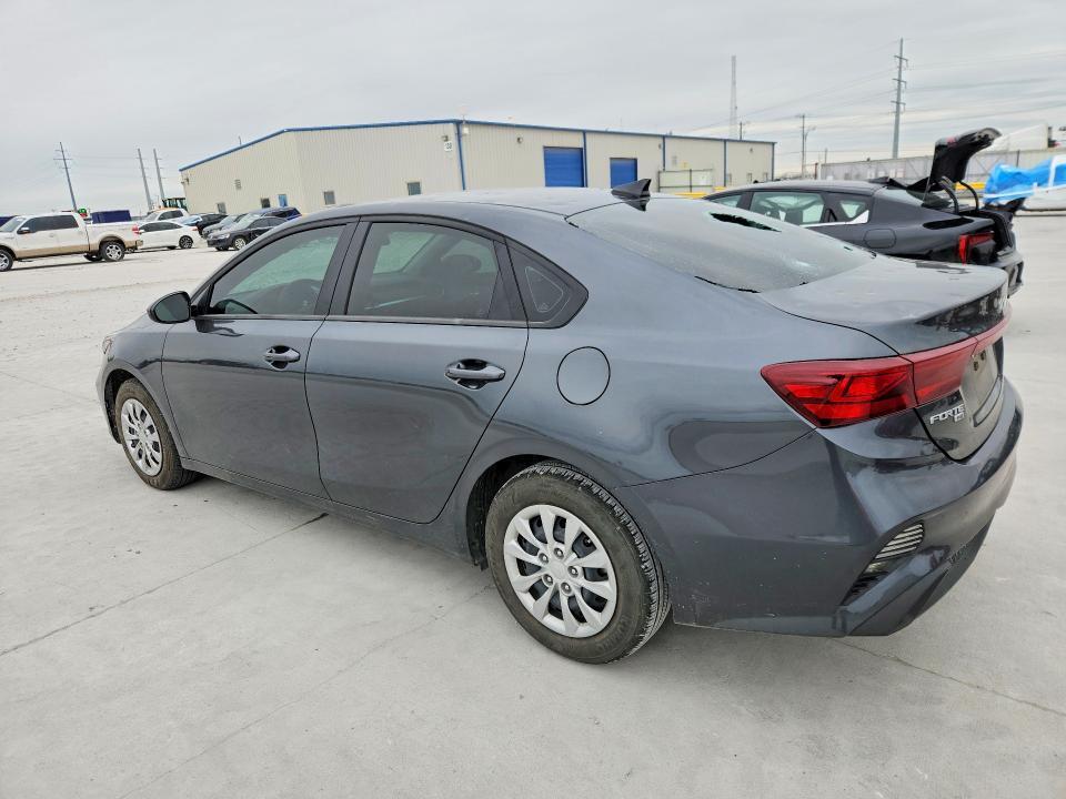 2024 KIA FORTE LX — Фото 2 из 12